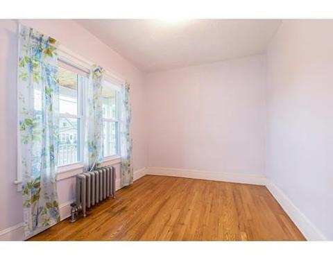 89 Lyons St, Springfield, MA 01151 photo 25
