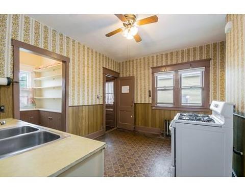 89 Lyons St, Springfield, MA 01151 photo 10
