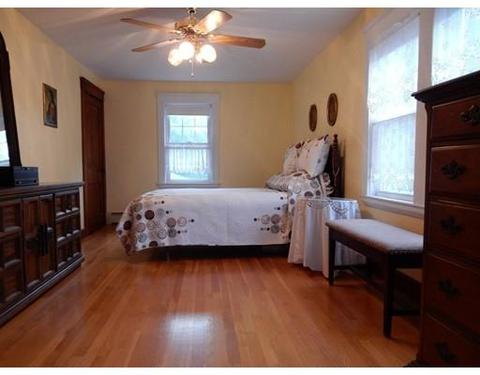 8 Messinger St, Canton, MA 02021 photo 10