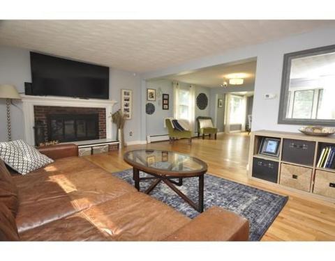 8 Pomeroy Rd, North Reading, MA 01864 photo 4