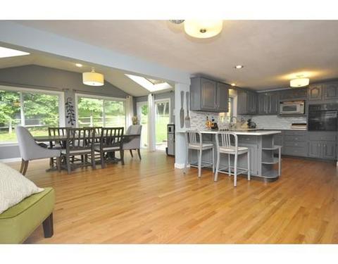 8 Pomeroy Rd, North Reading, MA 01864 photo 9