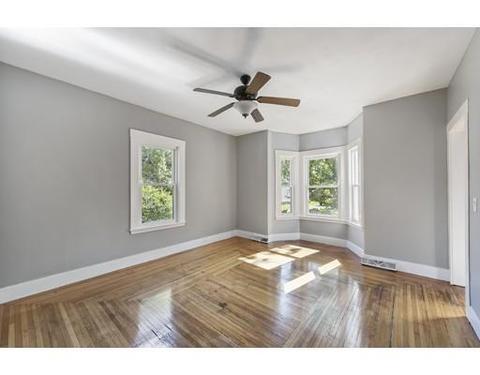 31 Clark St, Danvers, MA 01923 photo 15