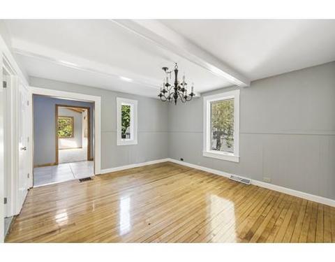 31 Clark St, Danvers, MA 01923 photo 13