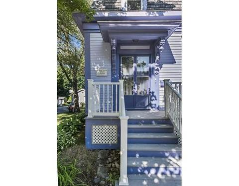 31 Clark St, Danvers, MA 01923 photo 2