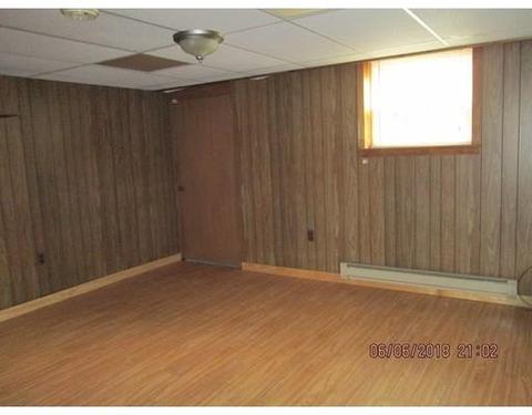 142 Murphy Ln, Chicopee, MA 01020 photo 15