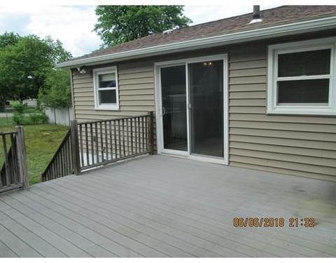 142 Murphy Ln, Chicopee, MA 01020 photo 21