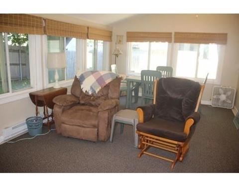 116 Henshaw St, Worcester, MA 01603 photo 2