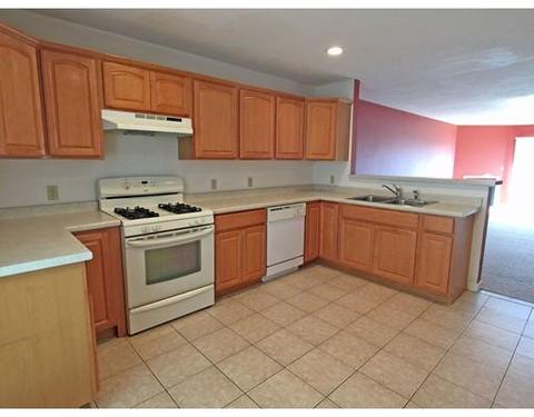 3865 N Main St #9, Fall River, MA 02720 photo 9