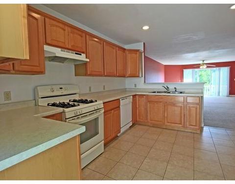 3865 N Main St #9, Fall River, MA 02720 photo 7