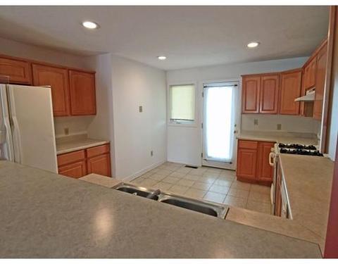 3865 N Main St #9, Fall River, MA 02720 photo 8