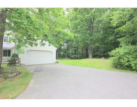 2 Meadow Ln, Maynard, MA 01754 photo 4