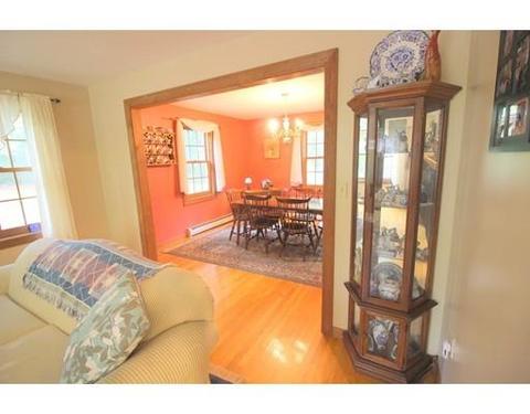 2 Meadow Ln, Maynard, MA 01754 photo 7