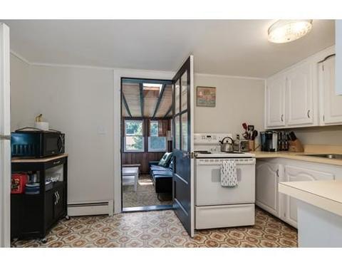 66 Darnell Rd, Worcester, MA 01606 photo 9