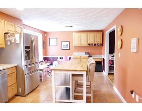1 Clamshell Rd, Clinton, MA 01510 photo 4