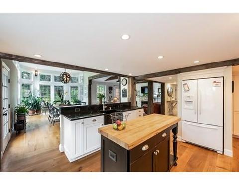 16 Pond St, Georgetown, MA 01833 photo 9