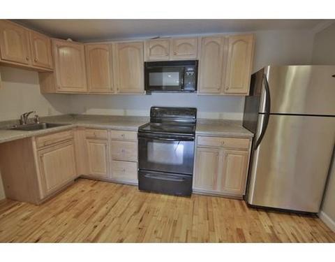 2 Ocean Ave #3L, Gloucester, MA 01930 photo 3