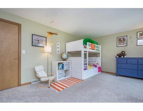 36 Dudley Ln, Sutton, MA 01590 photo 13