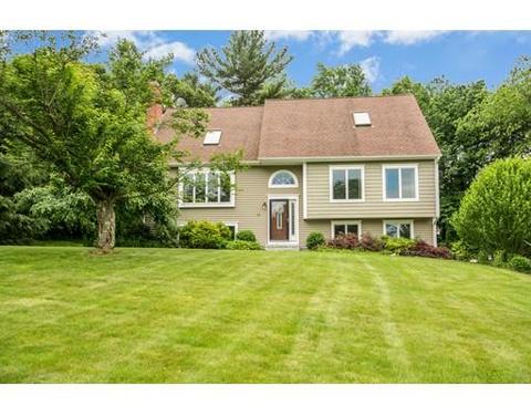 36 Dudley Ln, Sutton, MA 01590 photo 1