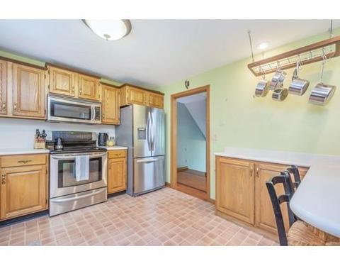 36 Dudley Ln, Sutton, MA 01590 photo 11