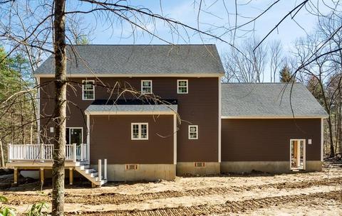 169 Webster St, Douglas, MA 01516 photo 3