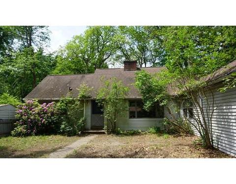 4 Maynard Rd, Wilbraham, MA 01095 photo 1