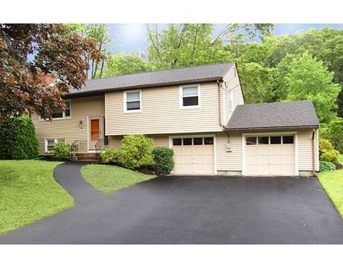 11 Daniels Rd, Framingham, MA 01701 photo 1