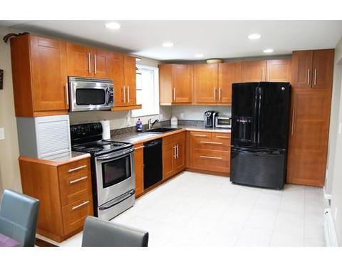 11 Daniels Rd, Framingham, MA 01701 photo 4