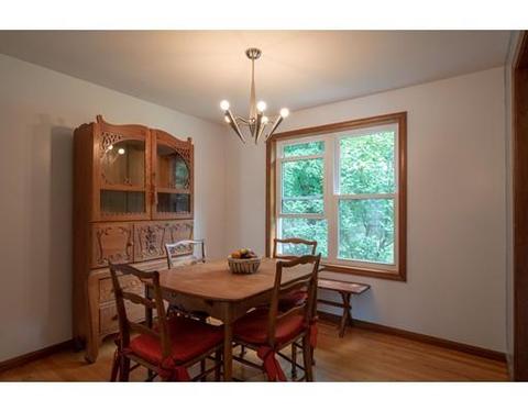 17 Carillon Cir, Easthampton, MA 01027 photo 5