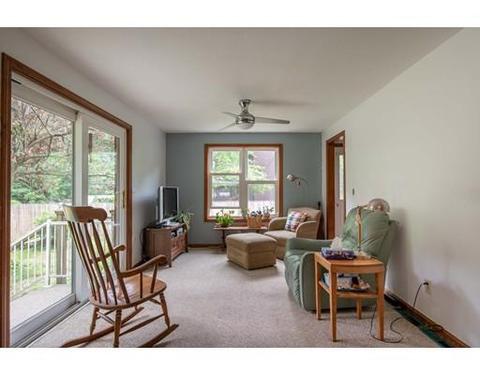 17 Carillon Cir, Easthampton, MA 01027 photo 8
