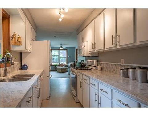 17 Carillon Cir, Easthampton, MA 01027 photo 7