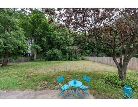 17 Carillon Cir, Easthampton, MA 01027 photo 14