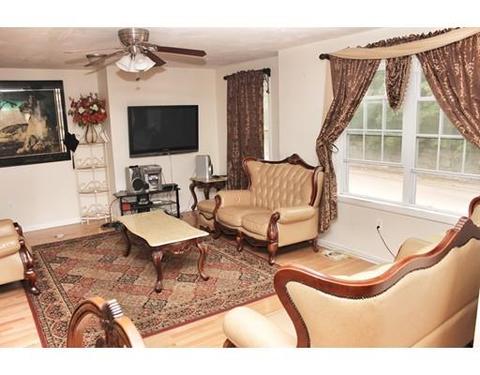 1469 Main St, Worcester, MA 01603 photo 3