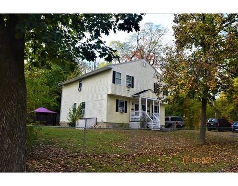 42 Dorne St, Springfield, MA 01105 photo 1