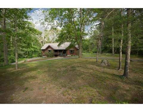 55 Pine St, Douglas, MA 01516 photo 4