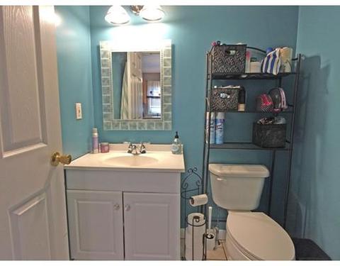 674 Quarry St, Fall River, MA 02723 photo 8
