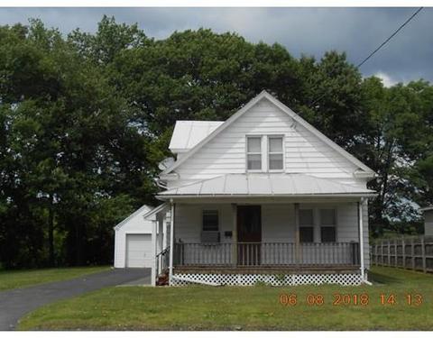 585 E Main St, Chicopee, MA 01020 photo 2