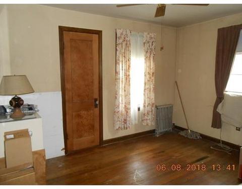 585 E Main St, Chicopee, MA 01020 photo 13
