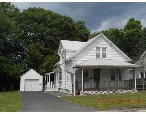 585 E Main St, Chicopee, MA 01020 photo 1