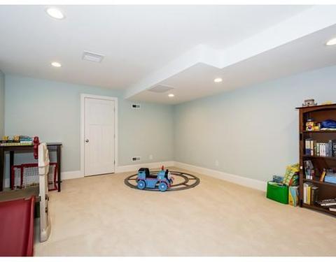 7 Argyle Ave, Wellesley, MA 02482 photo 23