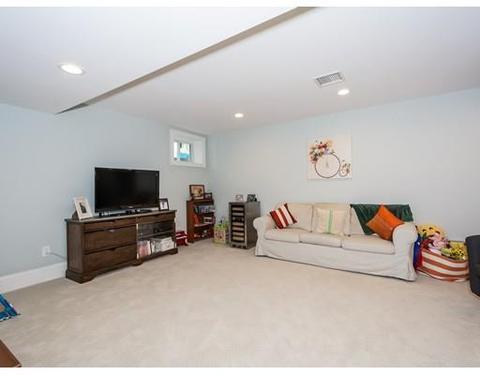 7 Argyle Ave, Wellesley, MA 02482 photo 22