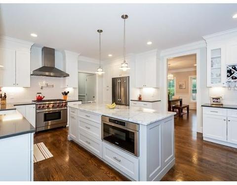 7 Argyle Ave, Wellesley, MA 02482 photo 4