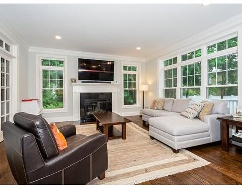 7 Argyle Ave, Wellesley, MA 02482 photo 5