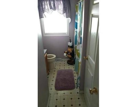 52 Sachem St, Fall River, MA 02724 photo 11