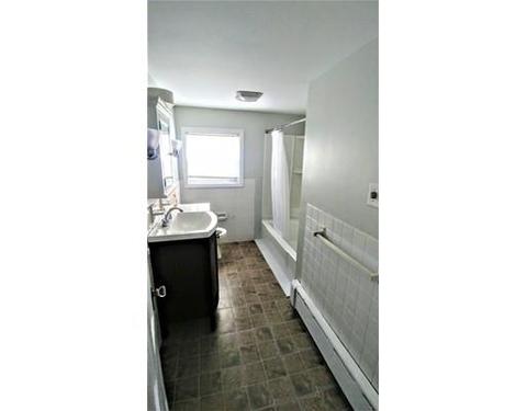 548 New Boston Rd, Fall River, MA 02720 photo 9