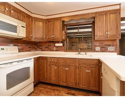 19 Eight Lots Rd, Sutton, MA 01590 photo 11