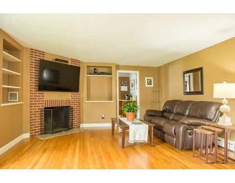 228 Fairview Ave, Chicopee, MA 01013 photo 4