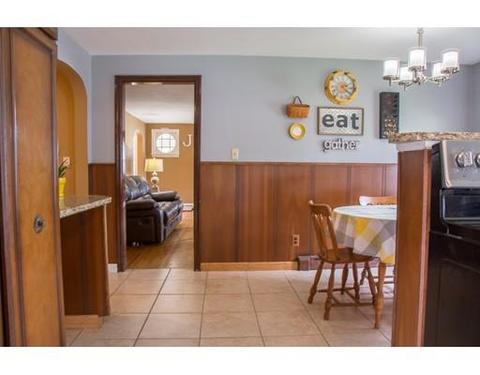 228 Fairview Ave, Chicopee, MA 01013 photo 10