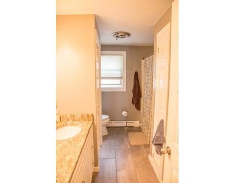228 Fairview Ave, Chicopee, MA 01013 photo 15