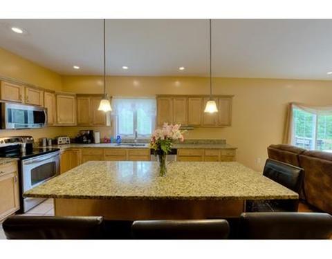 60 Beeching St, Worcester, MA 01602 photo 13