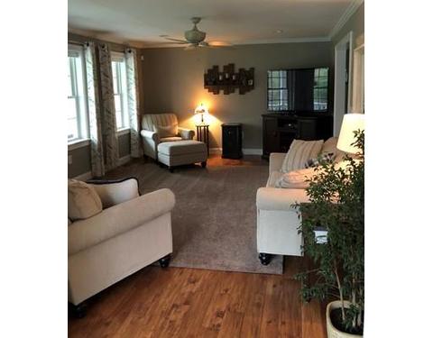 42 Pleasant, Mendon, MA 01756 photo 10